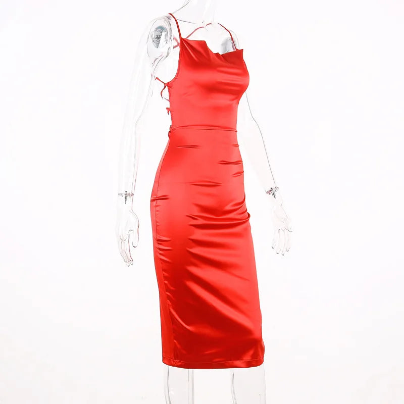 Vestido Midi de Satén Rosa con Espalda Descubierta