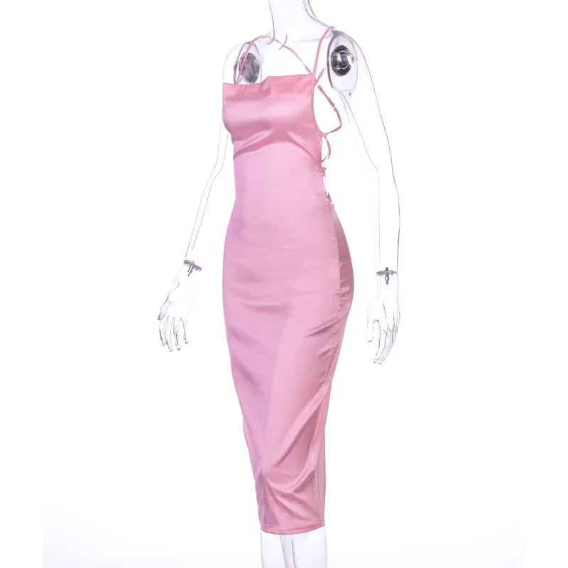 Vestido Midi de Satén Rosa con Espalda Descubierta